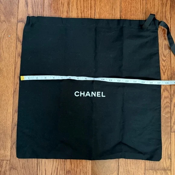 CHANEL Black dust Bag, small - Picture 2 of 3